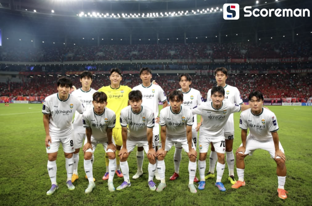 '로테이션 가동' 강원FC, ACLE 첫 패배...청두룽청 원정에서 0-1로 패